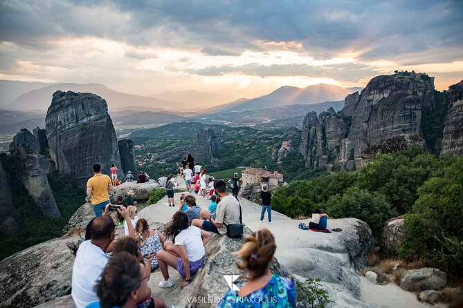 Majestic Sunset Meteora Tour with Local Guide - Badovas hermitages and the harder short walk