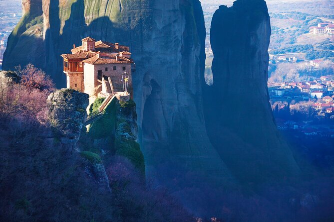 Meteora Day Trip with central Pick up & optional Lunch - The four-hour road to Kalabaka