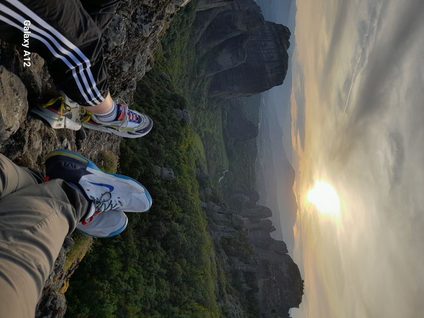 Meteora: E-Bike Epic Sunset Tour With Local Guide & Drink - Kastraki brings the cliffs close