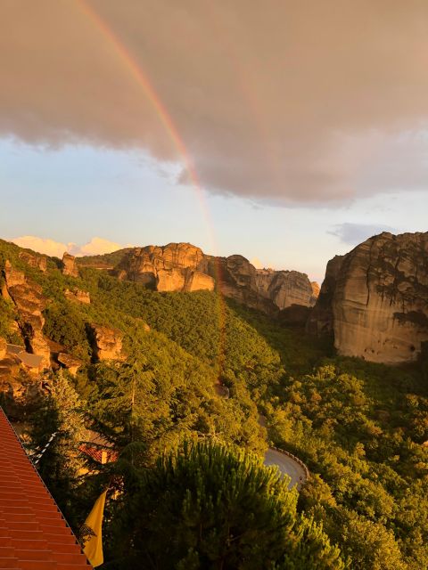 Meteora Evening Tour with Breathtaking Sunset View - Practical clothing and timing advice