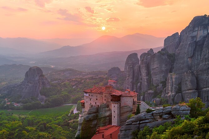 Meteora Full Day Private Tour from Athens including Lunch - Three hours among the monasteries