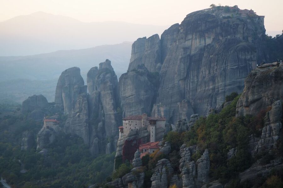 Meteora Monasteries Tour from Athens - Thermopylae and the Hot Gates