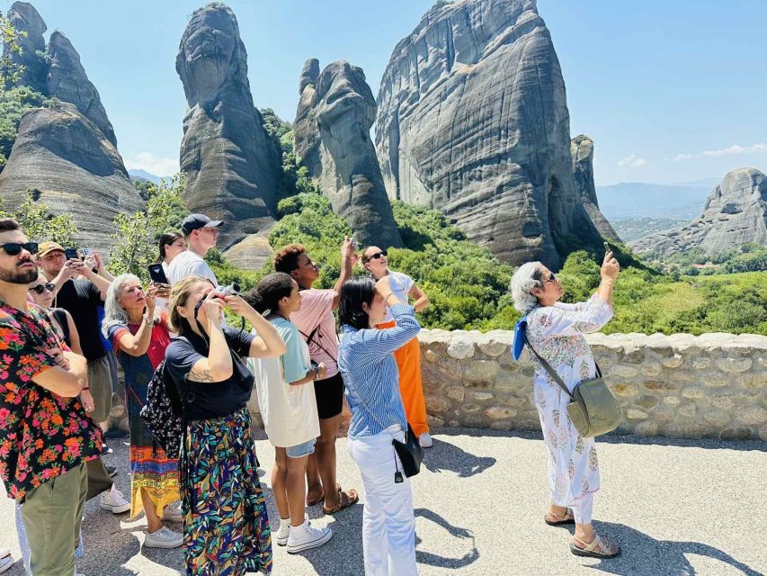 Meteora: Panoramic Morning Small Group Tour with Local Guide - What $35 really gets you