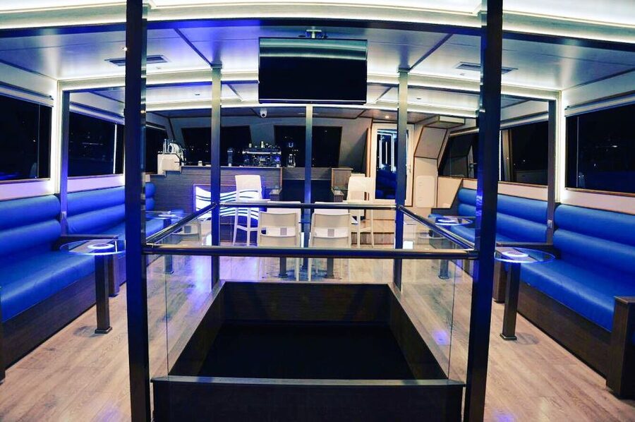 Mount Athos Glassbottom Cruise with Ammouliani Island visit - Ammouliani Island and the 100-minute stop