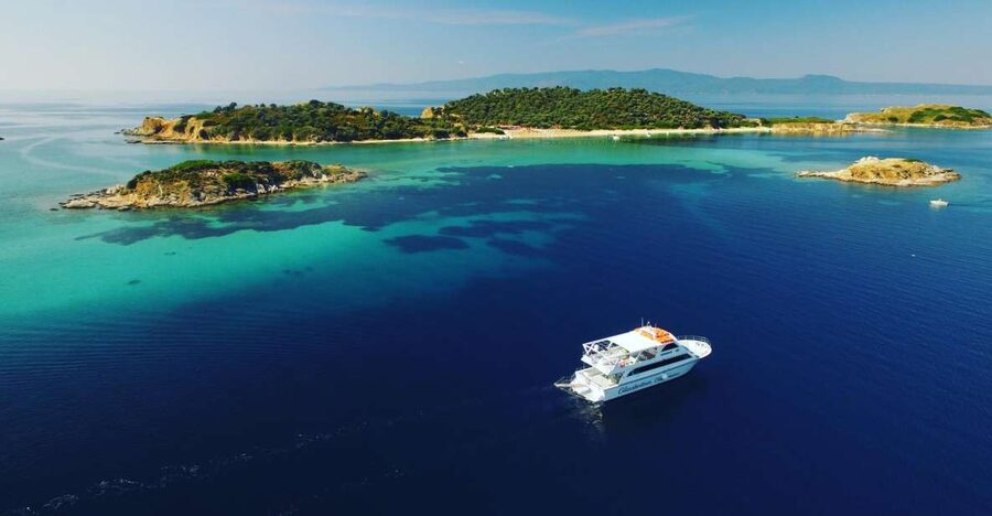 Mount Athos Glassbottom Cruise with Ammouliani Island visit - Timing, sound, and comfort on board