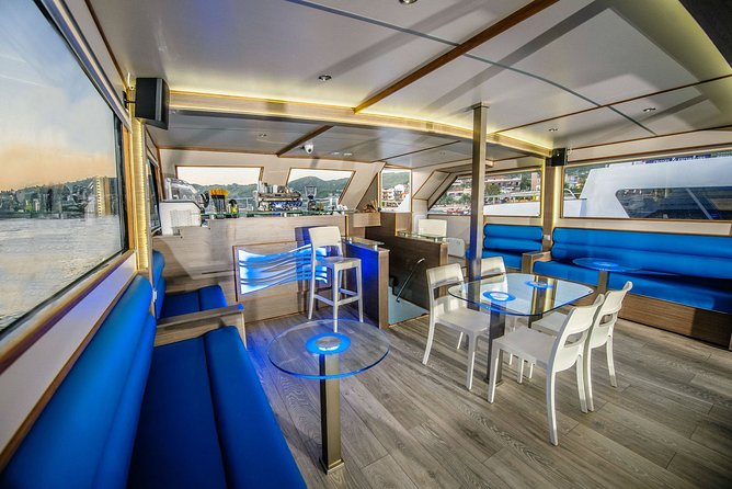 Mount Athos Sightseeing Luxury Cruise with Glassbottom - Who will enjoy this cruise most