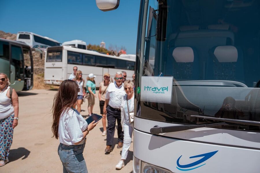 Mykonos: Beach Escape and Free Time in Mykonos Town - The road back and a first look at island life