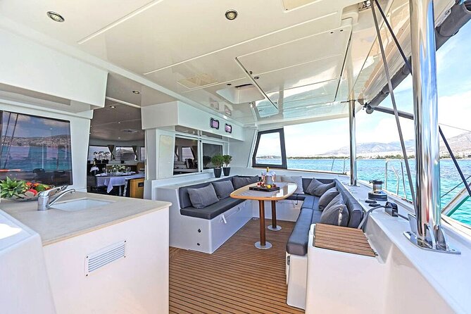 Mykonos Catamaran Premium Day-Sunset Tours 8-flavor Meal & Drinks - Crew service and the small-group feel