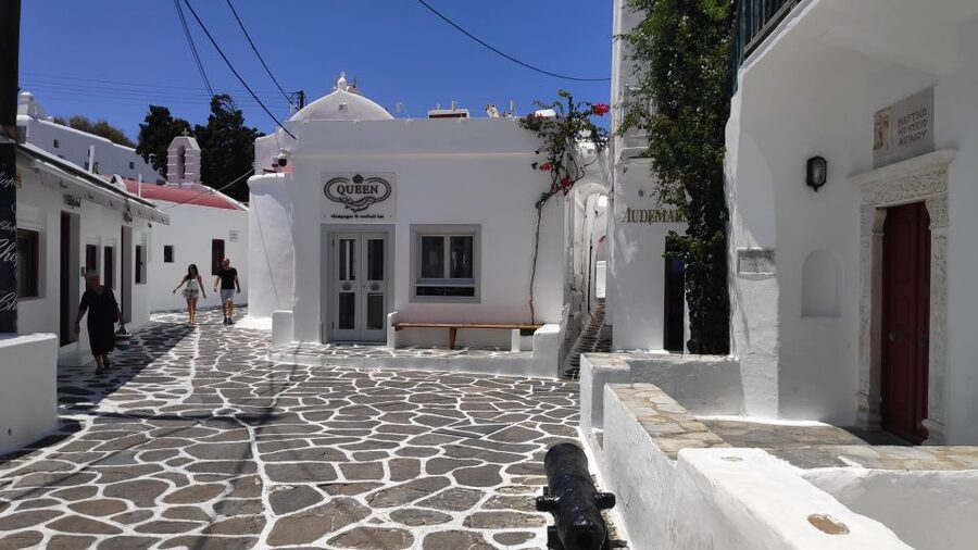Mykonos: Highlights Walking Tour with a Local - Key points to know before you book