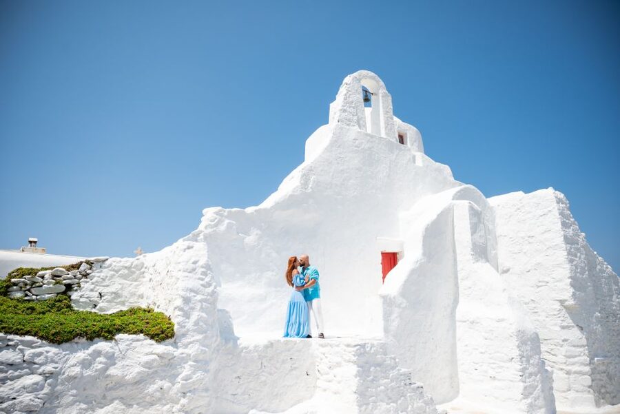 Mykonos Private Photoshoot - Finding the quieter photo spots
