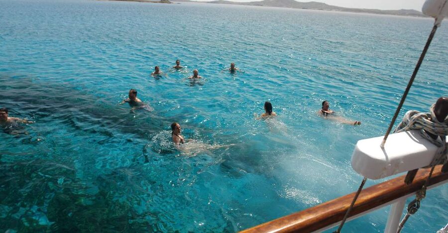 Mykonos: Sunset Party Boat Cruise with 1 Drink - Key points to know before you book