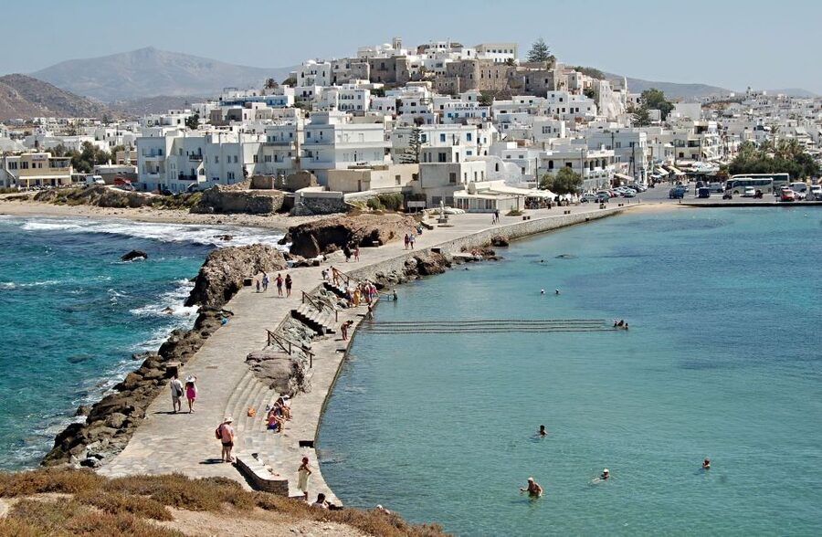 Naxos Castle Walking Tour and Sunset at the Portara - What the guides add