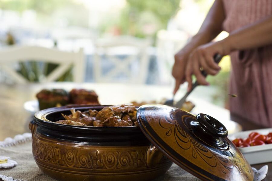 Naxos: Half-Day Cooking Class at Basiliko Family Tavern - Preparing traditional Naxian dishes