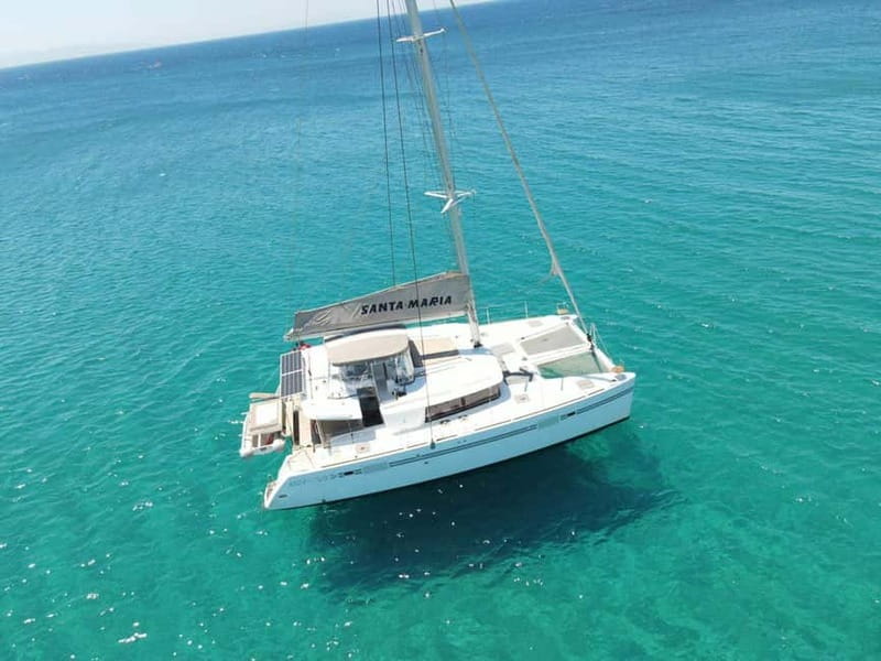 Naxos: Naxos Catamaran Sailing Cruise with Lunch and Drinks - Setting sail from Naxos on the Santa Maria