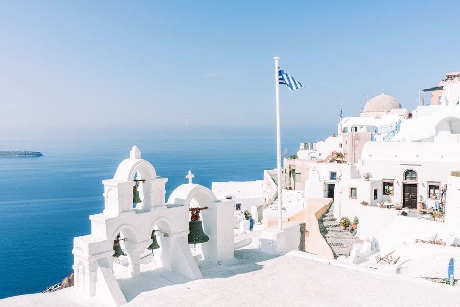 Naxos: Santorini Day Trip by Boat with Guided Tour - What the $90 price really covers
