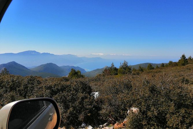 Off Road Experience from the Mountain to the Sea - Views, stories, and the value of a local guide