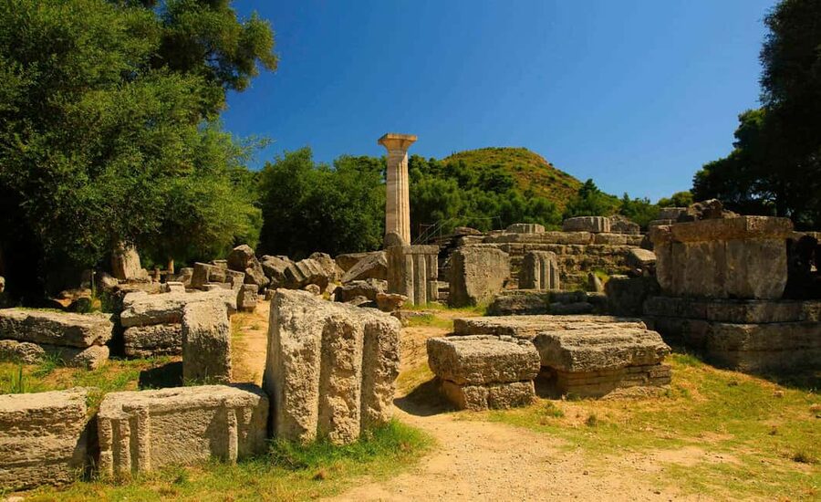 Olympia's Ancient Site and Museum Private Walking Tour - What the private format changes