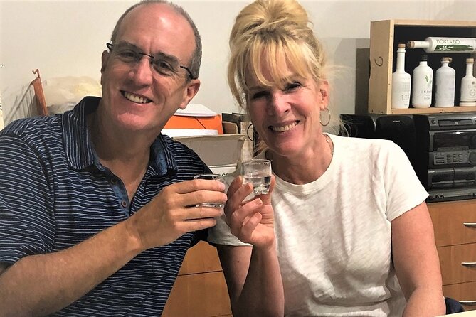 Organic Olive Grove tour & Olive oil tasting & lunch in Kalamata! - Seeing how olives become oil