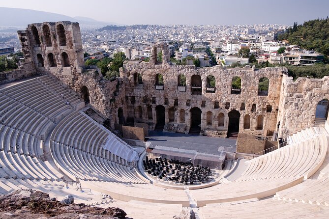 Panorama of Athens in 6 hours - Lycabettus Hill gives you the city from above