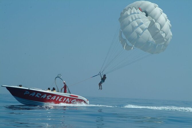 Parasailing Activity on Rethymno Beach, Crete - Taking off from Rethymno Beach
