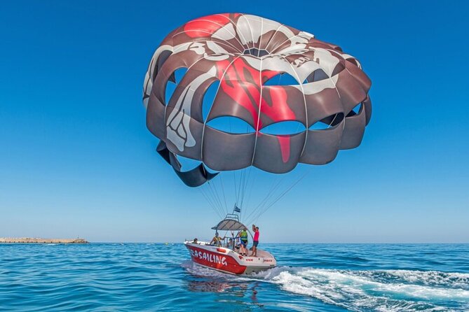 Parasailing Activity on Rethymno Beach, Crete - Getting ready with Popeye Watersports