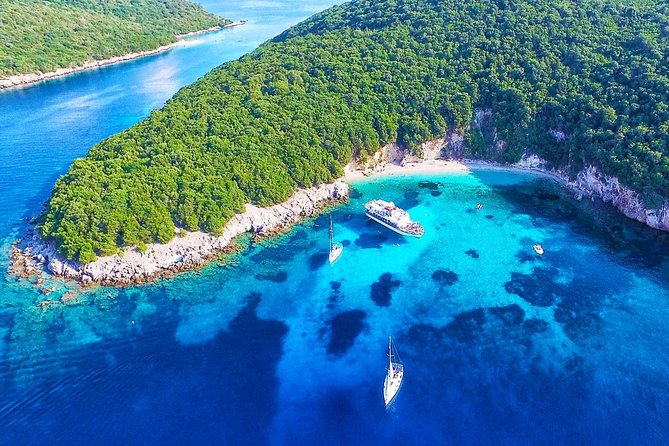 Parga & Sivota Islands Blue Lagoon Cruise from Corfu - The short Sivota cave visit