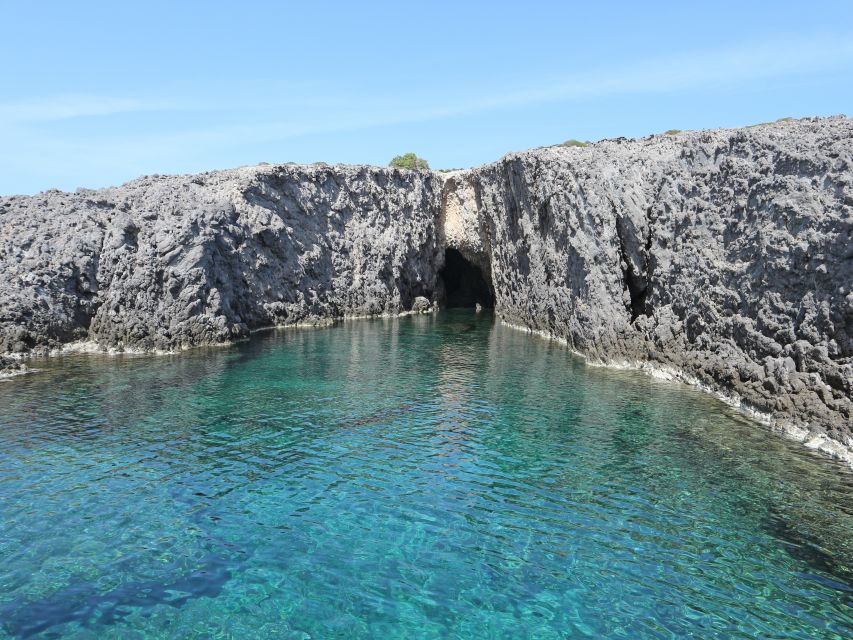 Paros: Antiparos Island and Despotiko Private Boat Trip - Livadi: one more chance to swim