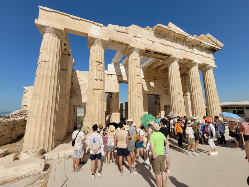Parthenon & Acropolis Guided Tour in Spanish -Option Tickets - Propylaea: the grand entrance to the sacred hill