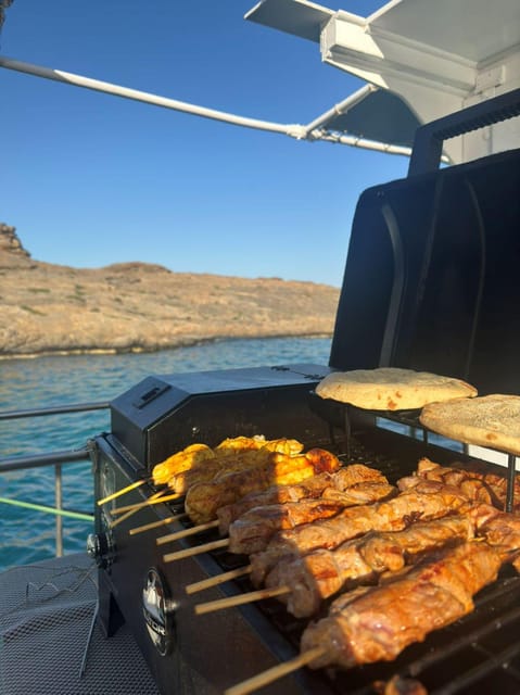 Porto Rafti: Athens Cruise Tour with Mediterranean BBQ - Key points to know before booking