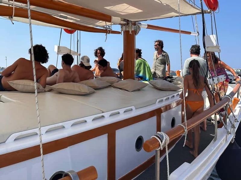 Pounta: Paros & Antiparos Cruise, Swimming & Seafood Lunch - A full day on the water from Pounta