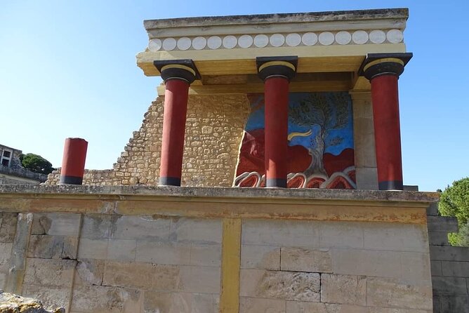 PRIVATE-Knossos Palace-Zeus Cave-Olive Oil Tasting-Old Villages - Mochos, old churches, and village life