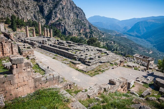 Private Luxury Tour: Delphi & Thermopylae – The 300’s Legacy - A quick look at the hot springs