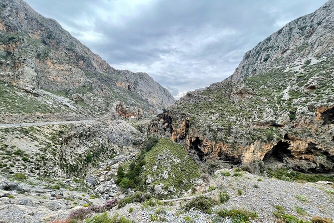 Private South Crete Full-Day Tour-Spili, Kourtaliotiko & Preveli - Spili Village and the Lion Fountains