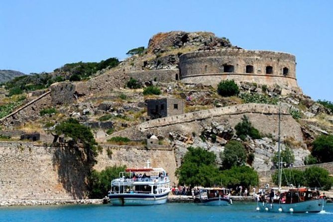 PRIVATE Spinalonga & Agios Nikolaos & Olive Oil Factory CRETE - Walking across Spinalonga