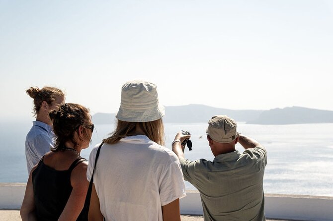 Private Tour: Santorini Highlights with Akrotiri - Firostefani and the classic blue dome