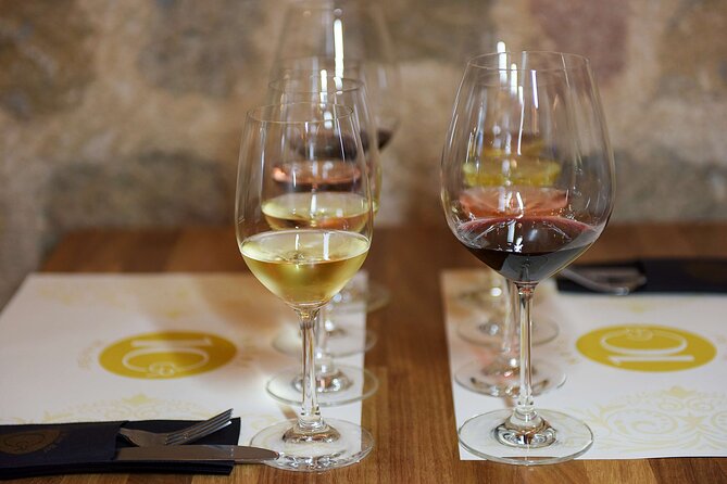 Private Wine Tasting Under the Guidance of a Sommelier in Rhodes - The teaching style of Kosmas and Alexandra