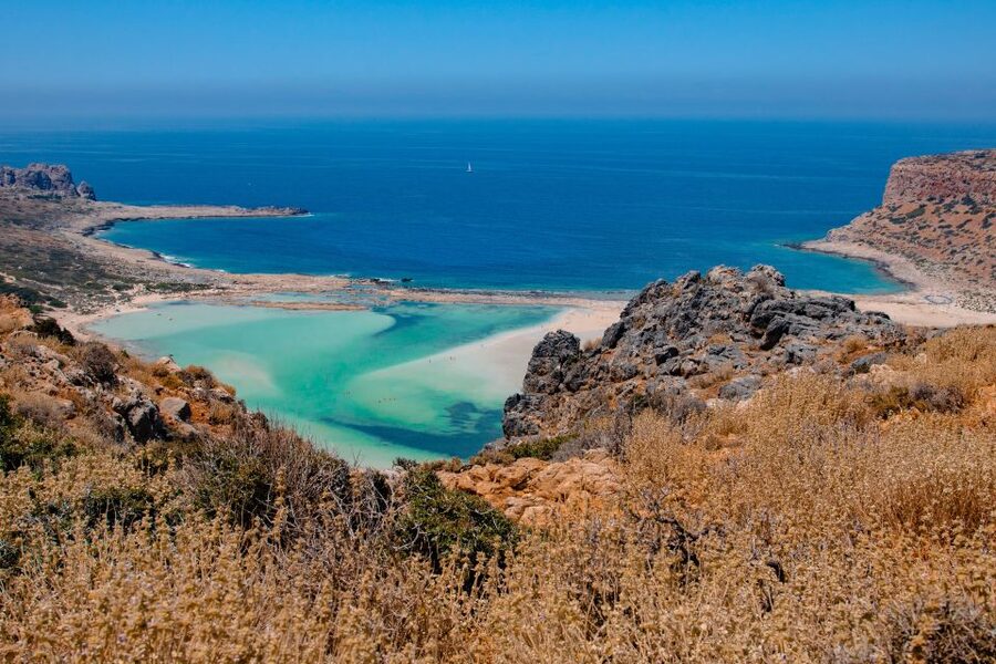 Rethymno: Gramvousa & Balos Lagoon Day Trip with Boat Ticket - Guides, languages, and the human side of the day