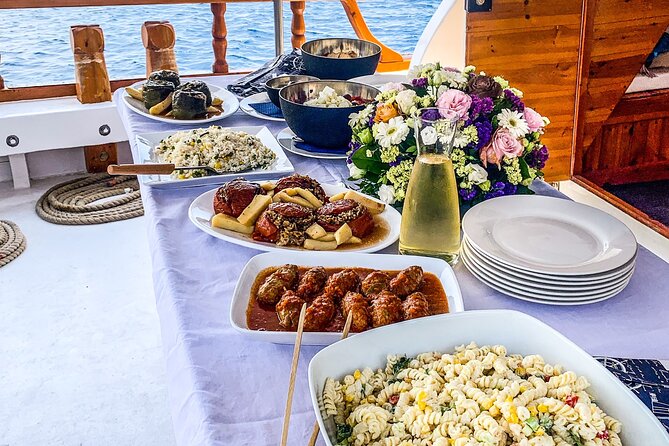 Rhodes Day Cruise (with lunch & unlimited drinks) 5,5 Hours - Who should book this cruise?