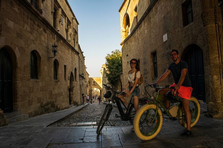 Rhodes: E-bike Highlights Sunset or Morning Photo Tour - What the guides add to the ride