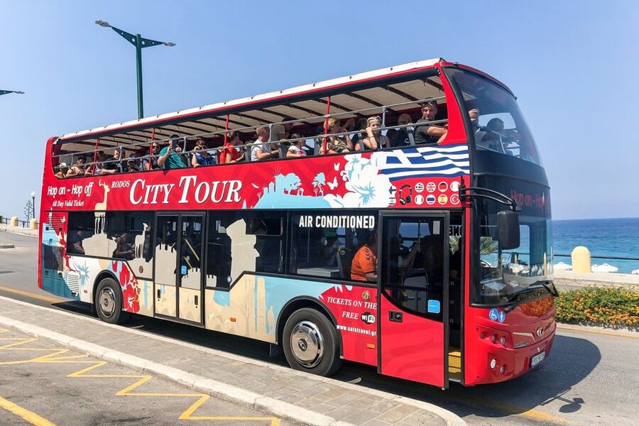 Rhodes: Hop-On Hop-Off Sightseeing Bus Tour - Boarding near the cruise port and Aktaion