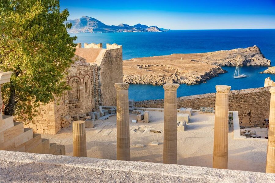 Rhodes: Lindos Acropolis Entry Ticket & Optional Audio Guide - Getting from Lindos village to the entrance