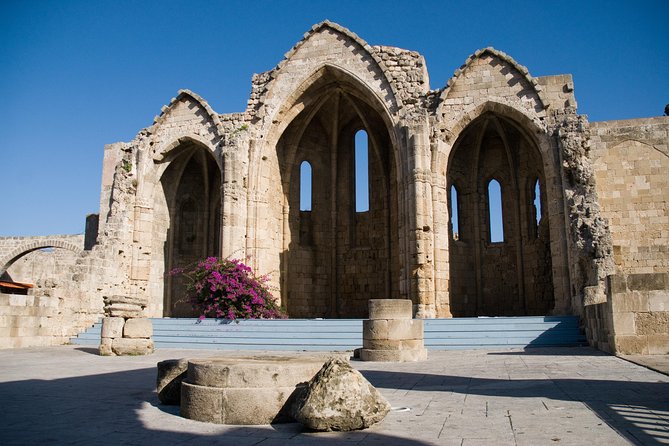 Rhodes Old Town Walking Tour (Small Group) - The Colossus area and Mandraki harbor