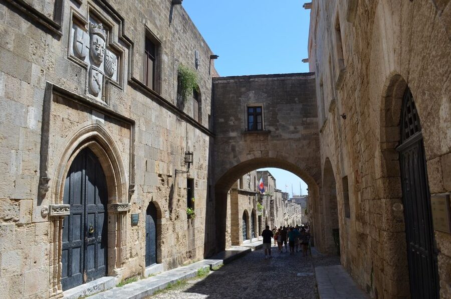 Rhodes: Old Town Walking Tour with Guide - Coffee, pastries, and a welcome pause