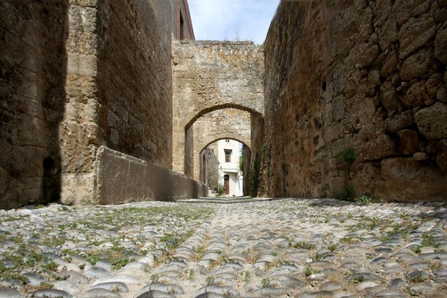 Rhodes: Palace of Grand Master Ticket & Rhodes SG audio tour - Why the Palace of the Grand Master deserves your time
