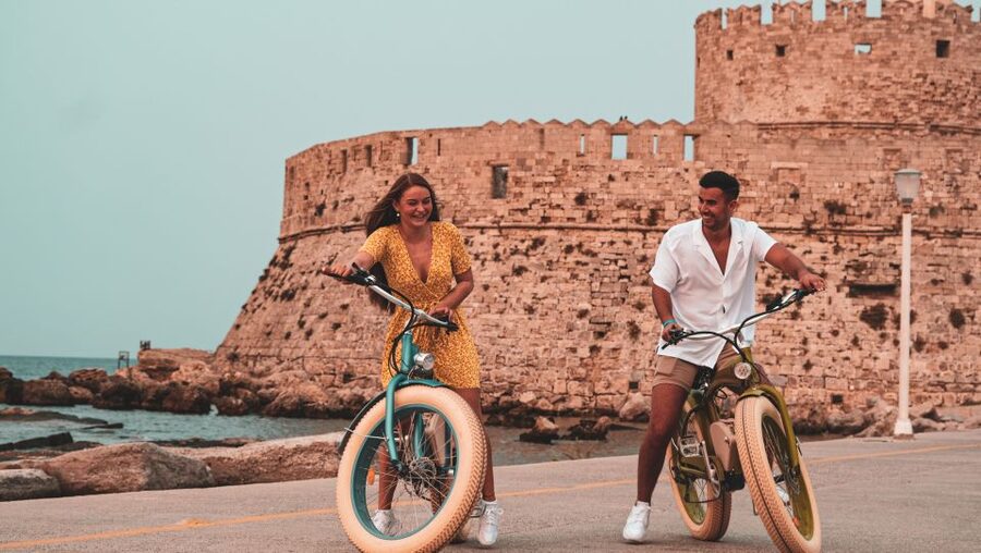 Rhodes: Retro eBike Highlights Tour w/ Personal Photographer - The Colossus site and Rhodes Town