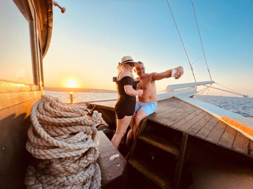 Rhodes: Sunset Cruise with Unlimited Aperol, Beer, and Wine - The optional Greek BBQ