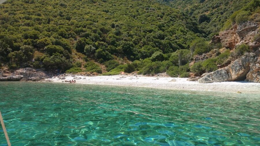 Sami: Ithaca Island Boat Trip with Swimming and Snacks - Gidaki Beach: the final swim