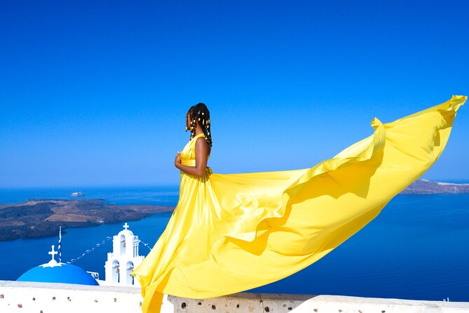 Santorini 2h Private Flying Dress Photoshoot with Transportation - The dress, posing, and changing process