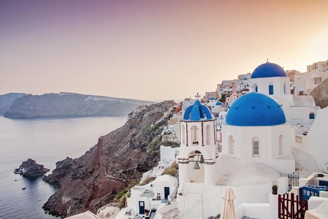 Santorini 8-Hour Private Tour with Hotel & Cruise Port Pickup - Oia gives you the postcard opening