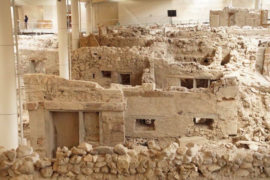 Santorini: Akrotiri Entry Ticket and Audio Guide - Why Akrotiri feels different from other ruins